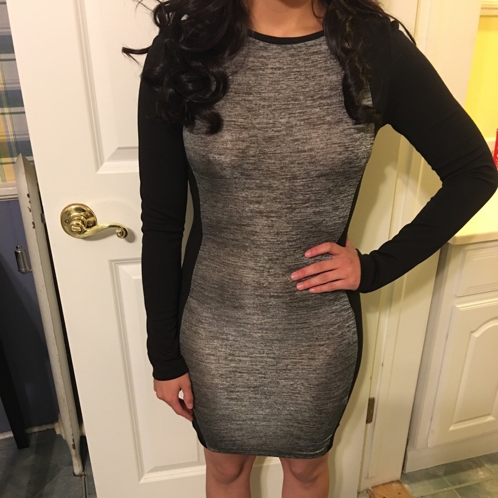 Black/ Grey sleeve dress